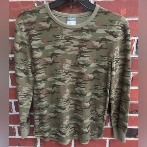 Big Creek Clothing Collection Men’s Long Sleeve Thermal Camouflage L Shirt A-6